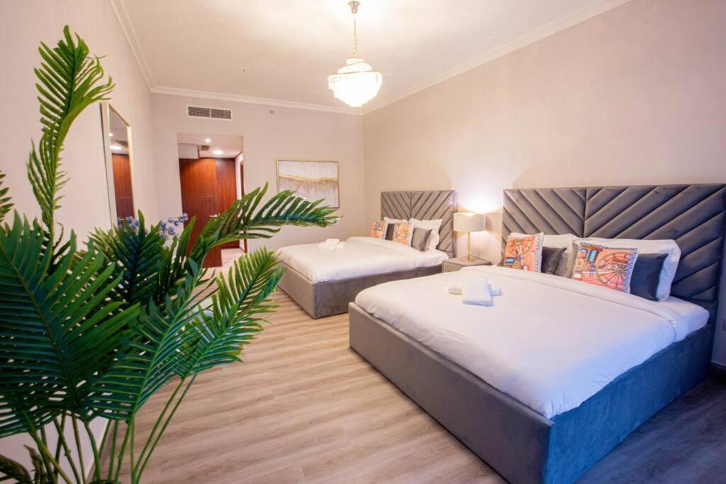 Magnificent 2 Bedroom With Stunning Burj Khalifa View دبي المظهر الخارجي الصورة